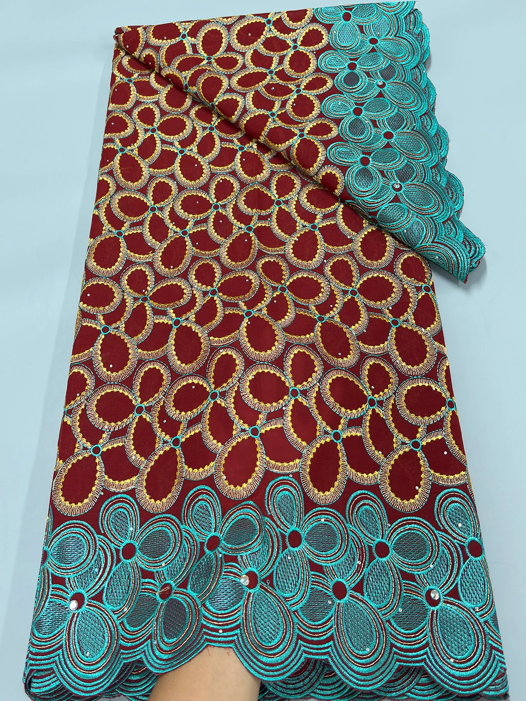 

Оптовая продажа, хлопковая африканская кружевная ткань, новинка 2025 года, высокое качество, швейцарская вуаль, кружевная ткань, нигерийская сухая кружевная ткань с камнями, свадьба