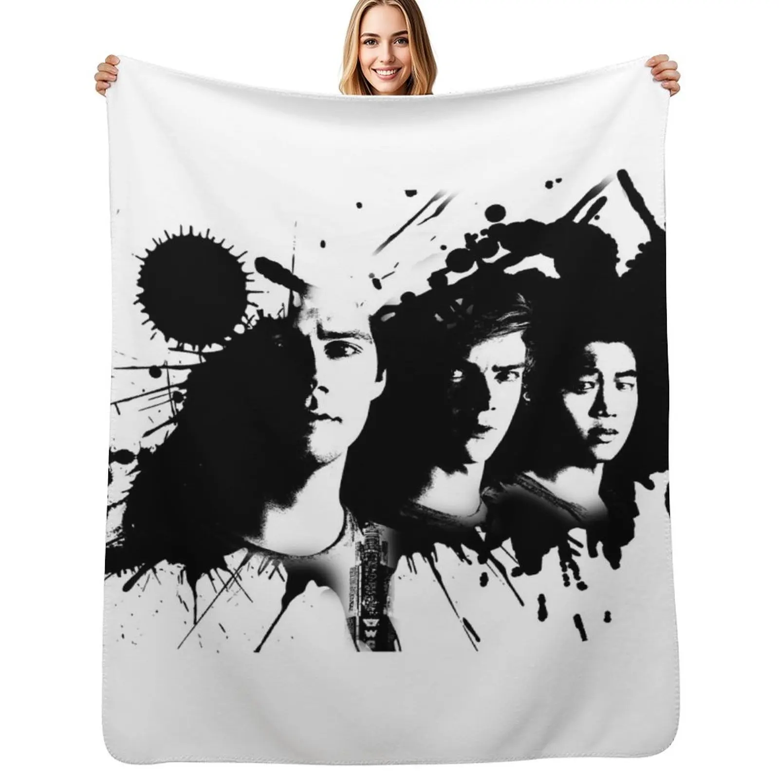 Thomas, Newt and Minho - Maze Runner Death Cure Throw Blanket Cozy Home Blanket Gift for Christmas Holiday