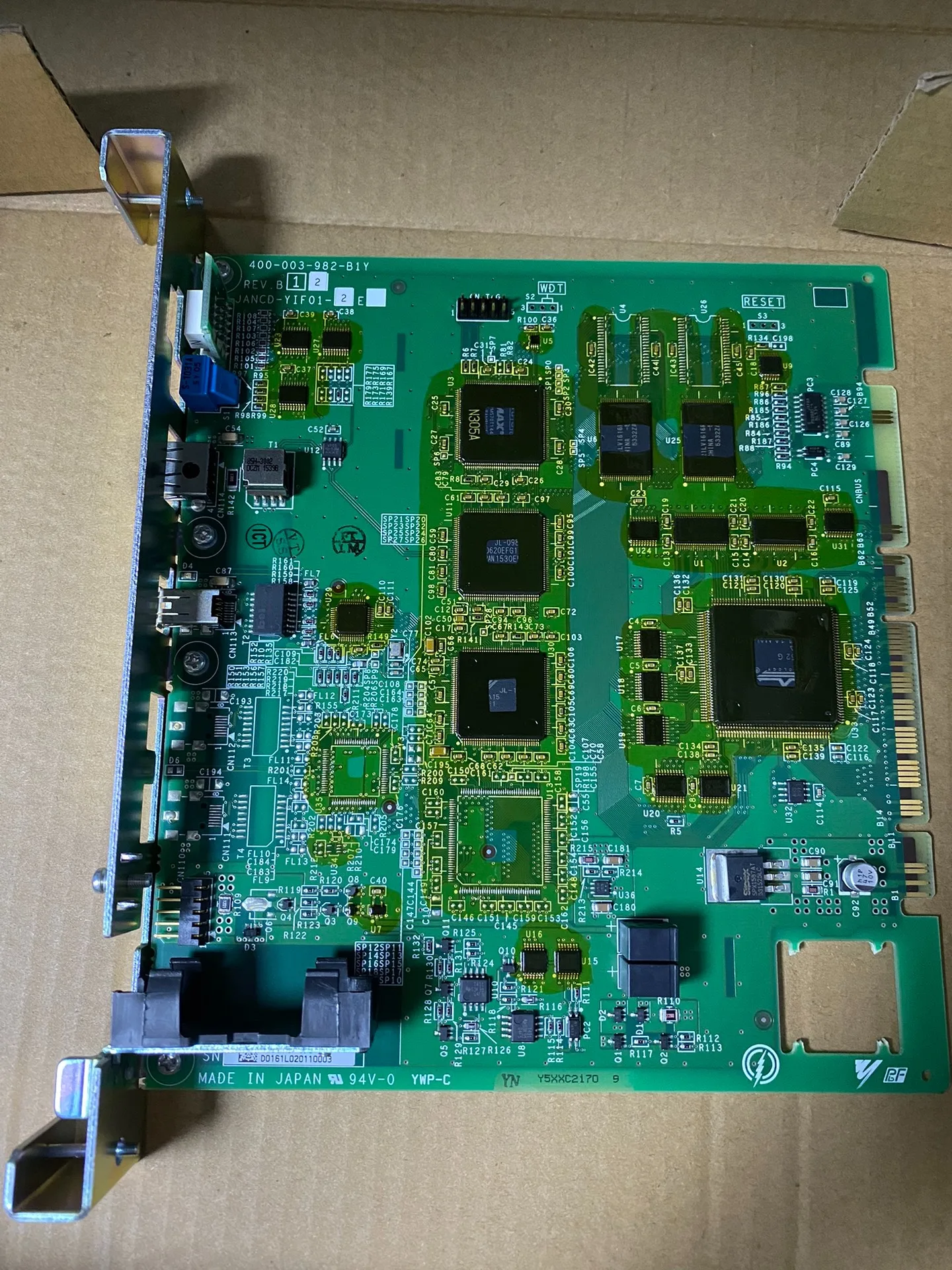 

Оригинальные аксессуары для роботов JANCD-YIF01-2E для YASKAWA