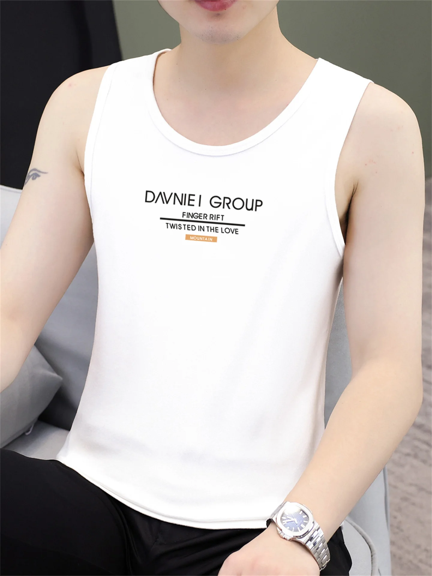 

Men's Velvet Vest 2025 Autumn Winter New Sle Floing Inner Warm round Ne Svel oulder Pad Base T-irt Thi