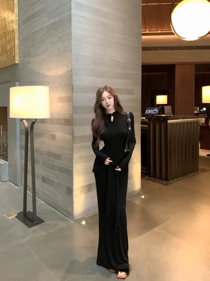 

French Sle Knitted Long Sve Fce-lined f-high Collar Dr Women's Slim Fit Inner Wear Bla Dr for Winter Casual