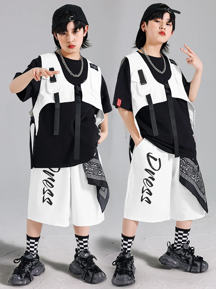 2025 Costumi di performance di danza jazz moderna per ragazze T-shirt nera Gilet bianco Pantaloncini larghi Abiti Ragazzi Abbigliamento Hip Hop DQS19843