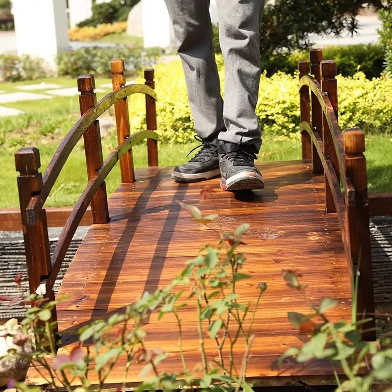 Outdoor courtyard garden carbonized anticorrosive wood arch bridge park decorative arc solid wood landscape wooden bridge