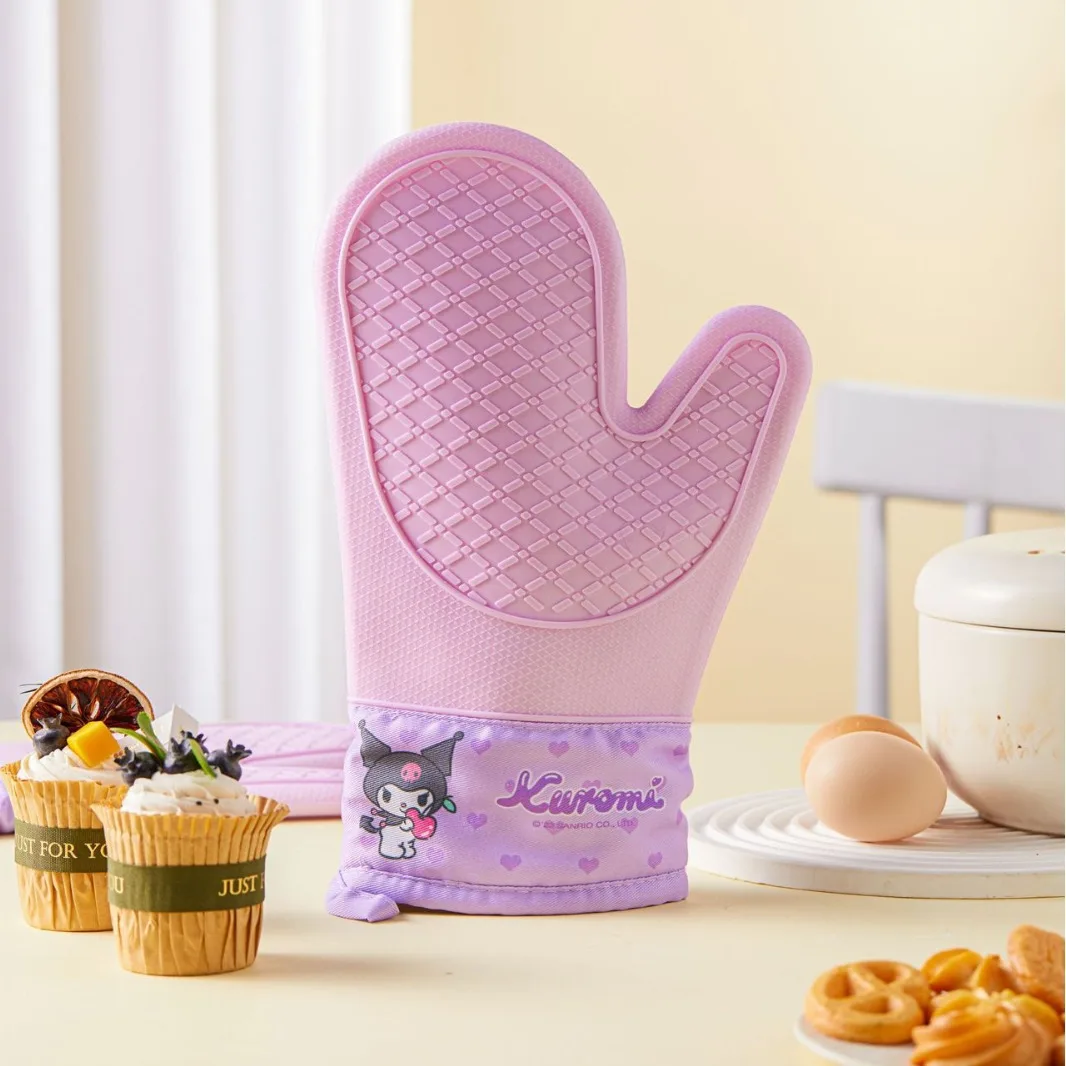 قفازات MINISO Sanrio المصنوعة من السيليكون العازلة للحرارة، قفاز لطيف مقاوم لدرجات الحرارة العالية، قفاز خاص للخبز في المطبخ ومضاد للحرق