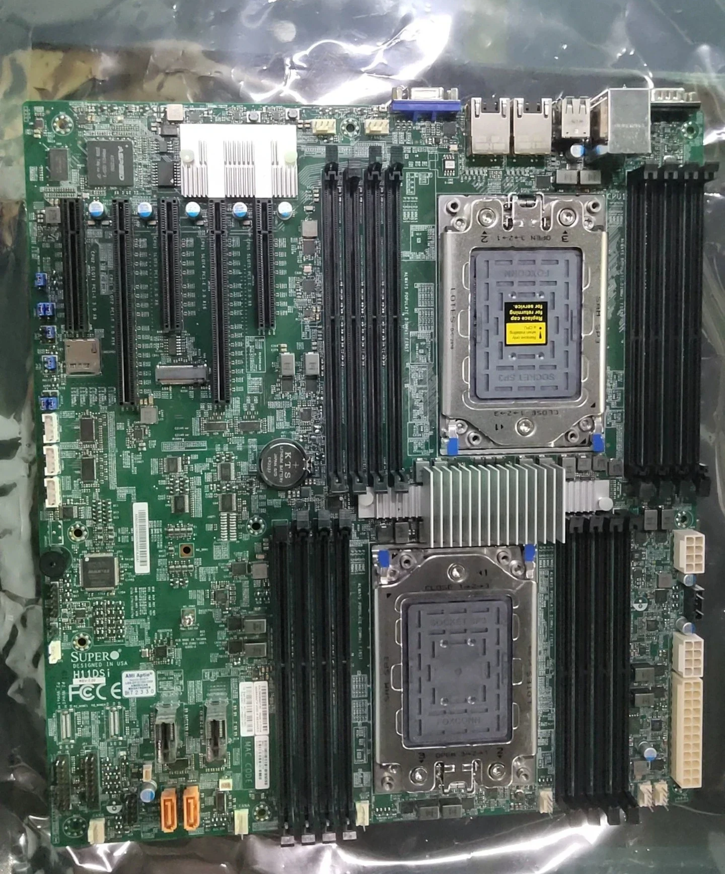 Supermicro H11DSI-NT Dual Channel  Server Motherboard with AMD EPYC DDR4/DDR3 SATA for Gaming