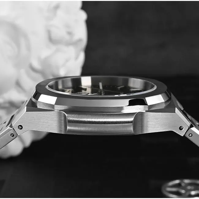 San Martin Mens Luxury Watches Fashion Automatic Watch Mechanical Wristwatch Luminous 200M Waterproof Sapphire Butterfly Clasp