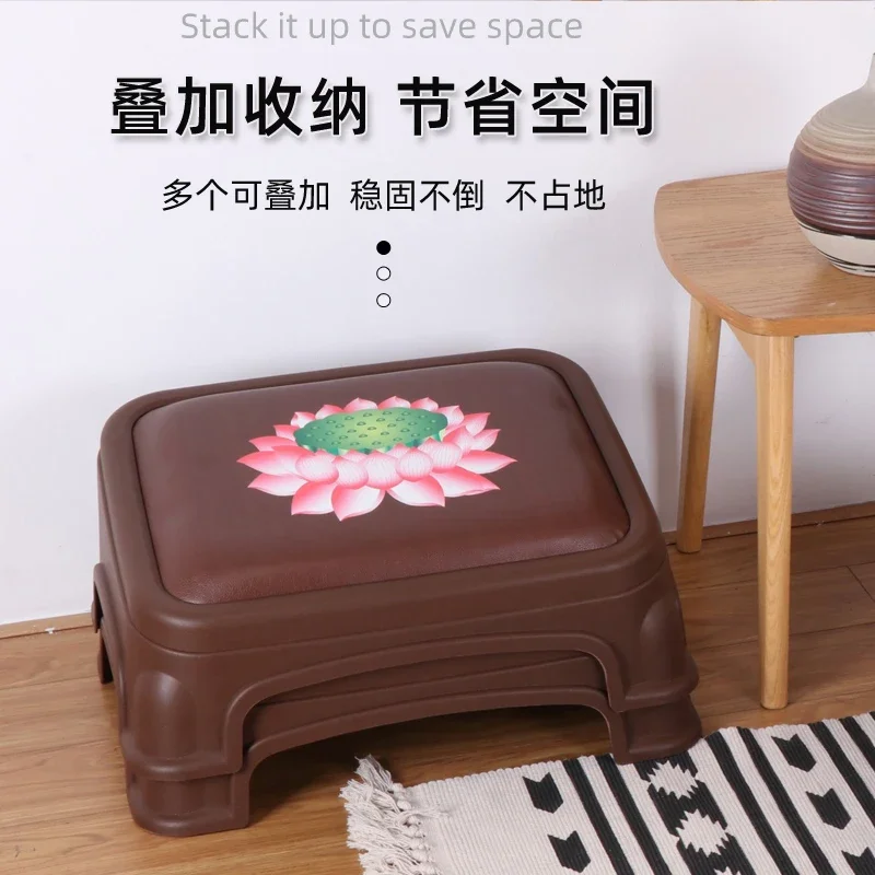 

Household worship mat futon kneeling mat plastic thickened and can be stored