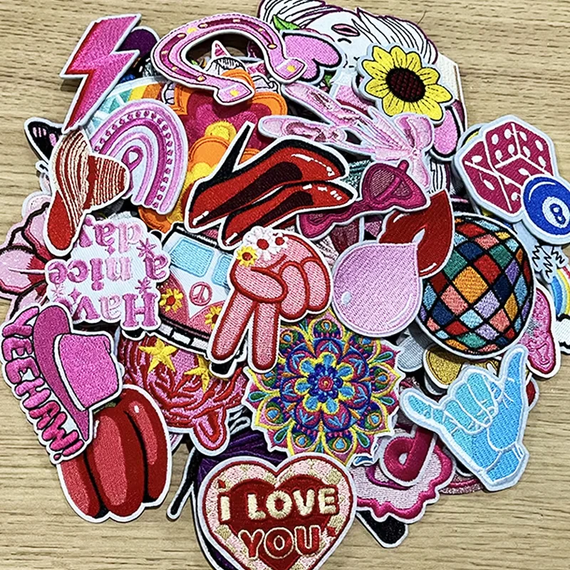 

10/20/30/40/50PCS Random Mix Pink Embroidered Patches Random Cartoon Cute Iron On Patches for clothing Jacket DIY Sewing Patch