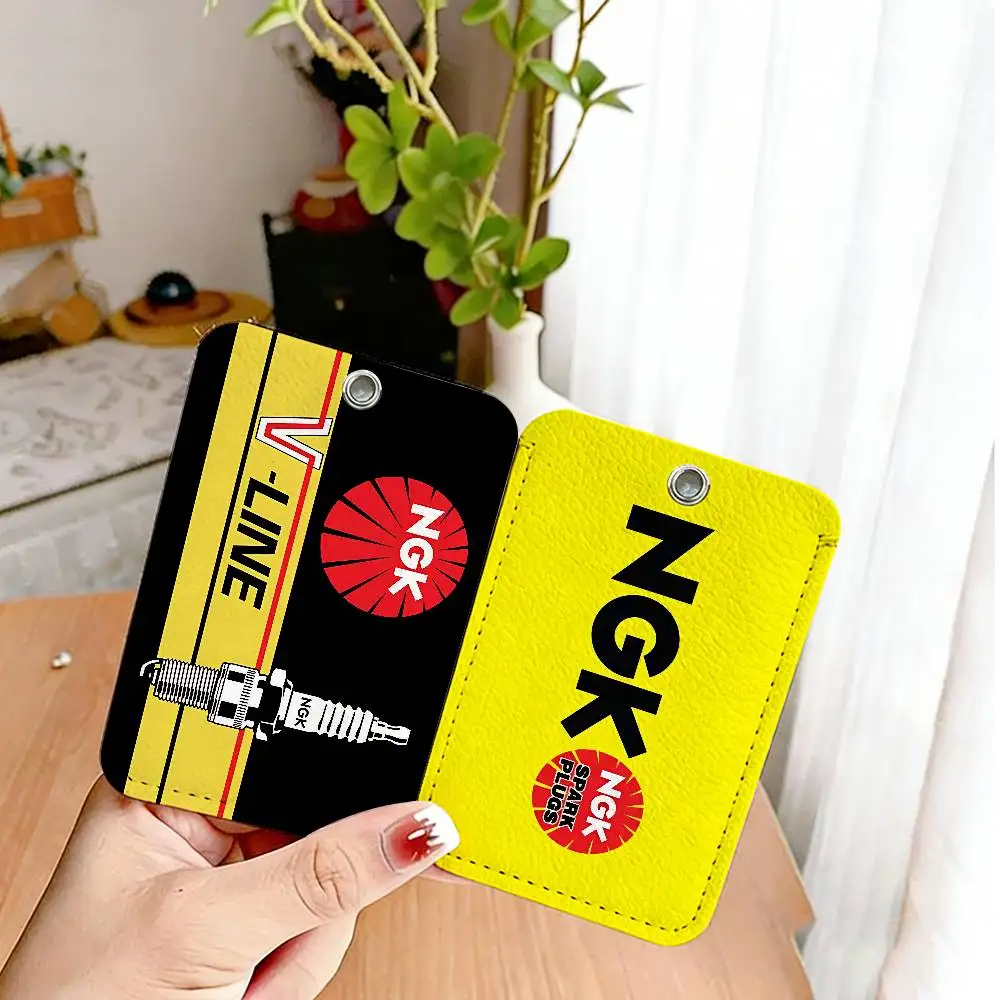 

Держатель для карт N-Ngk Spark, подходит для банковских, деловых, рабочих карт, кредитных карт, удостоверений личности, бейджей, ключница-держатель