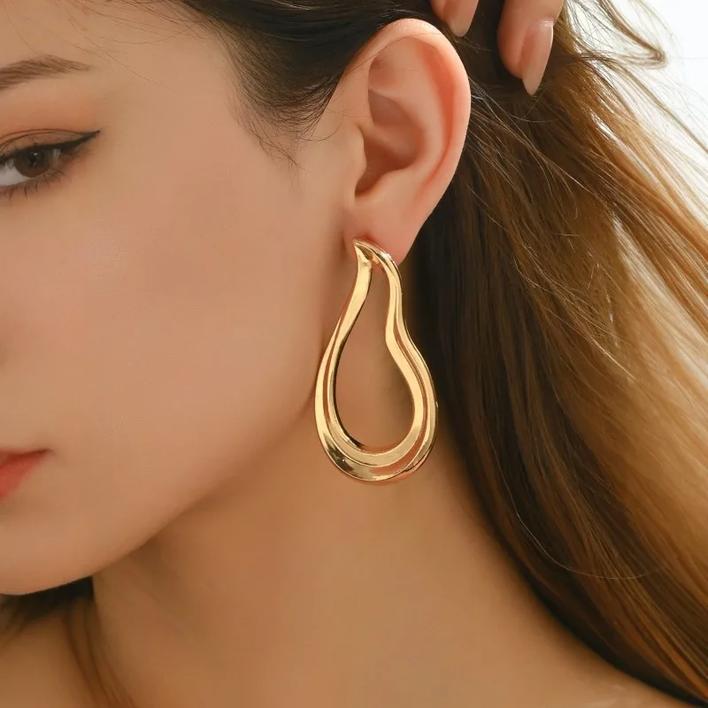 

Irregular concave convex earrings for women, with a cold and simple style, versatile Ear studs, and unique accessories for women
