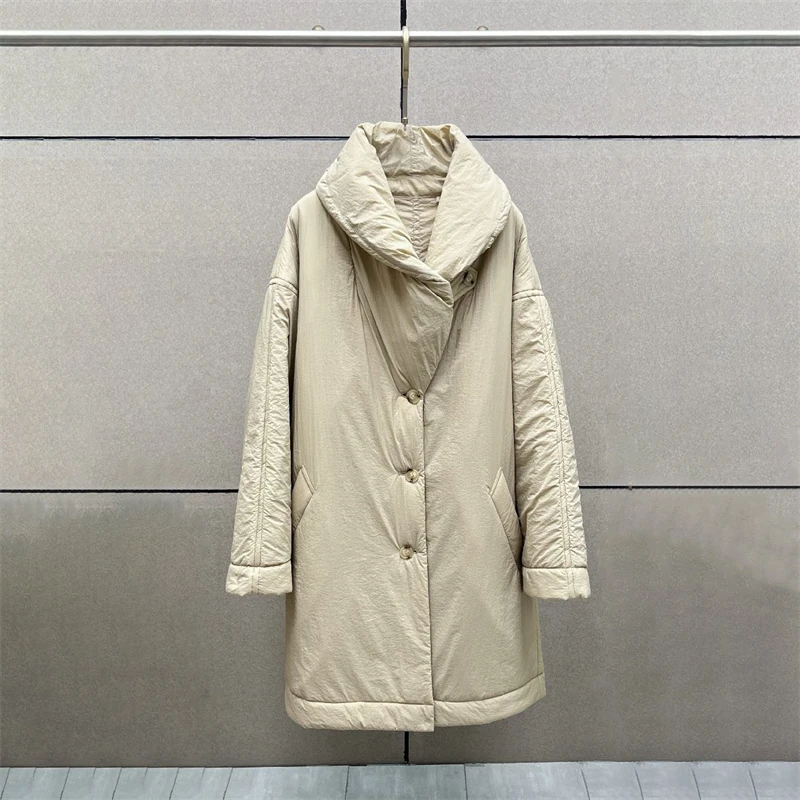 High-qualityNew winter oversized loose-fit Long andWide Padded coat Featuring a Warm Thickened Design And a stylish lapel Collar