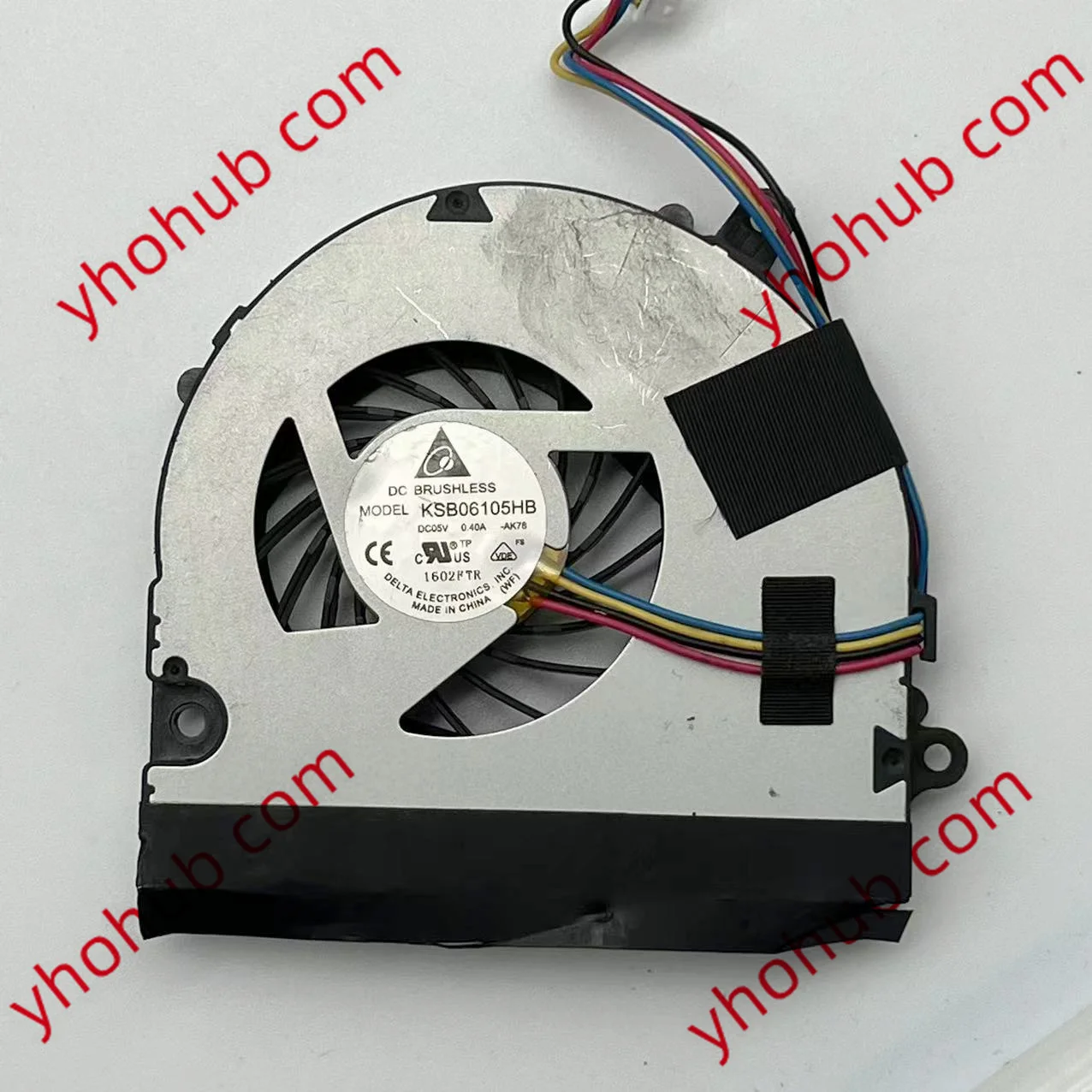 

Delta Electronics KSB06105HB AK78 Server Fan DC 5V 0.40A 4-wire