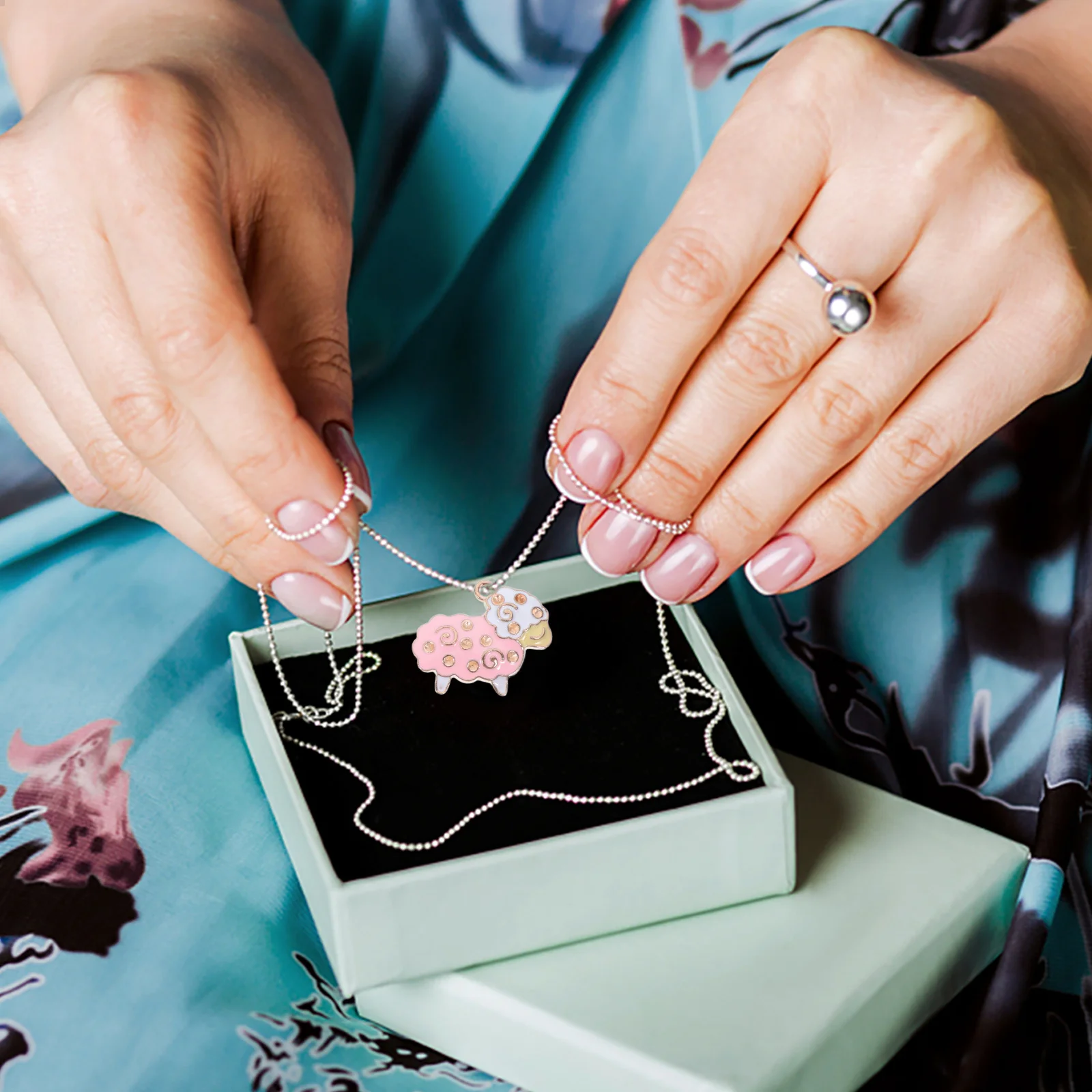 

20pcs Alloy Pendants Cute Animal Enamel Charms For Jewelry Making Diy Bag Hanging Ornament Cartoon Dangle Charms Craft