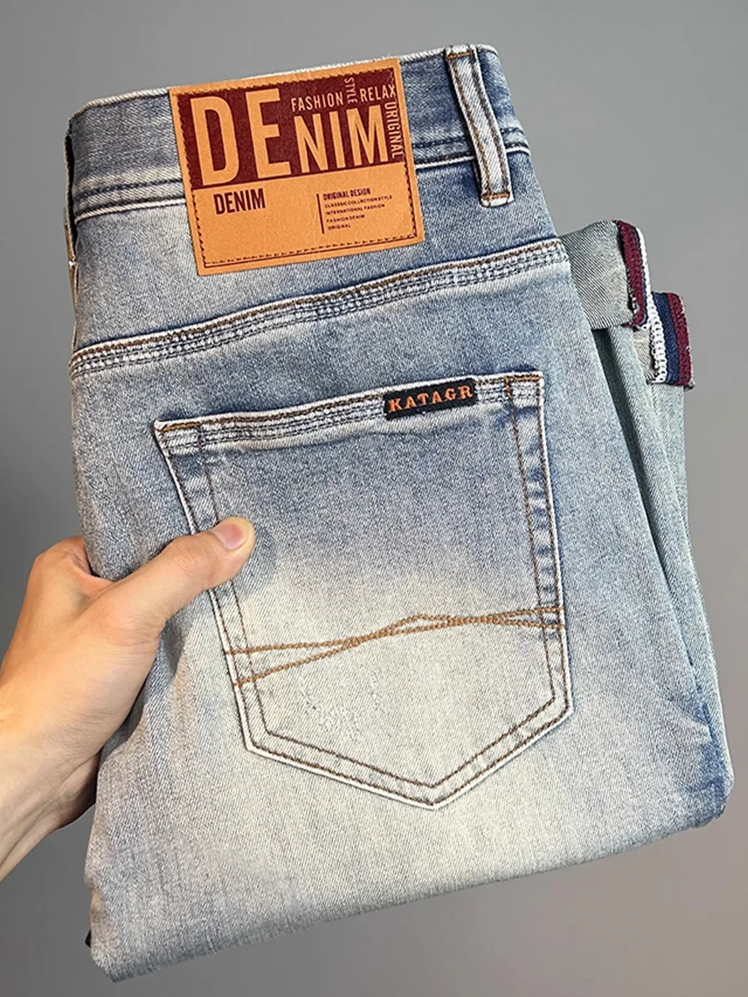 

High-End Men's Jeans Slim Straight Leg Casual Lightweight Stretch Cotton Denim Summer Fashion City Style Wear Resistant