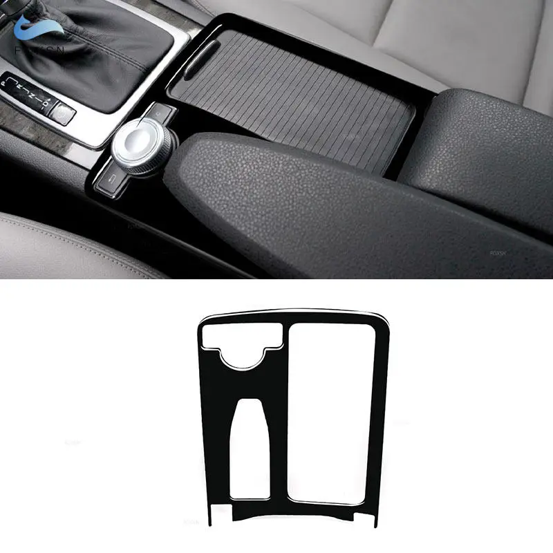 Auto-Mittelkonsolen-Getränkehalter-Verkleidung aus weichem PVC-Kunststoff für Mercedes Benz C E Klasse W204 C200 C300 2007-2013 W212 2010 2011