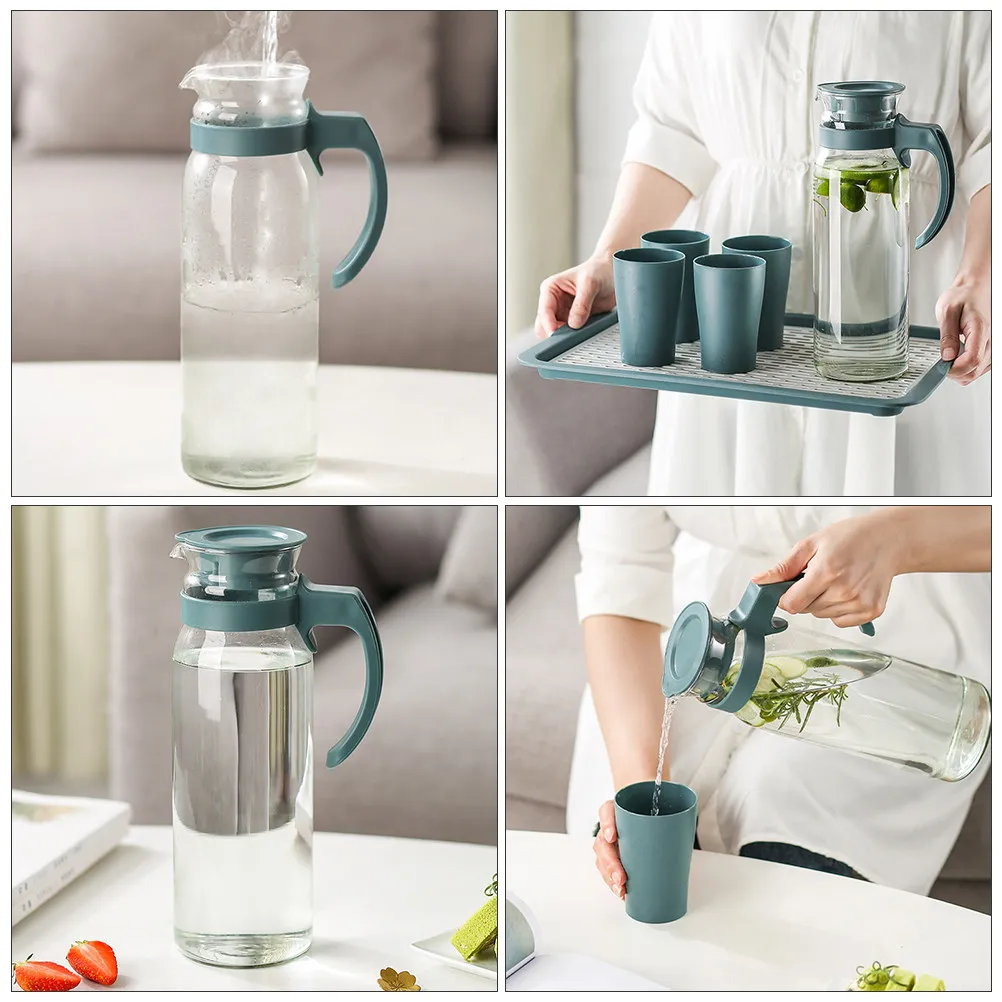 

Стеклянная бутылка для воды объемом 1400 мл: прозрачный кувшин для холодных напитков, соков, чая, отваров. Идеально для дома, кухни, бара. Большая емкость.