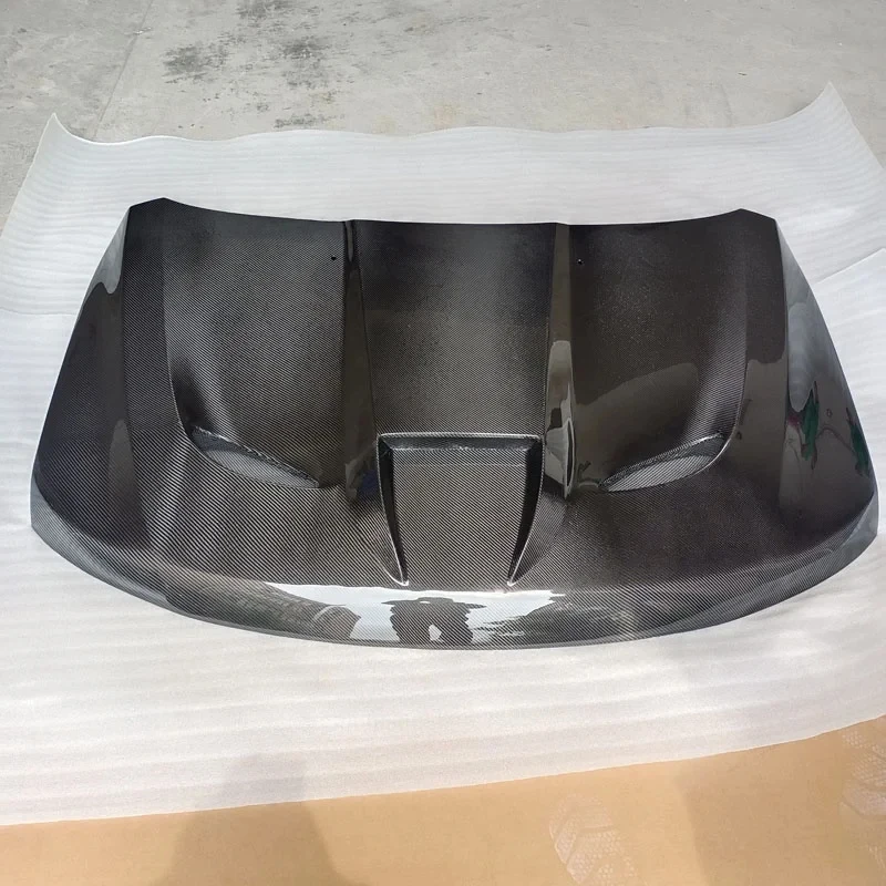 

Carbon Fiber Bonnet Cover Engine Hood Grand Cherokee WK2 SRT Trackhawk Tyrannos V2 2011-2018
