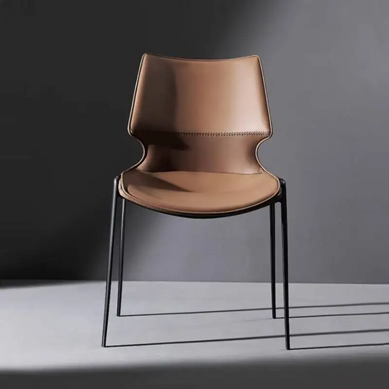 Silla de comedor moderna dorada, silla de comedor de diseño de plástico beige de lujo, diseño nórdico, Sillas Para Comedor, muebles para el hogar