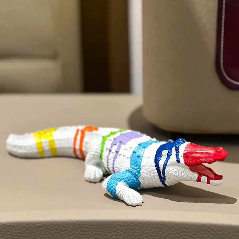 

YurrFvna Colorful Alligator Figurine Crocodile Sculpture Statue Modern Decor Gifts Animal Figurine Table Craft Home Decor