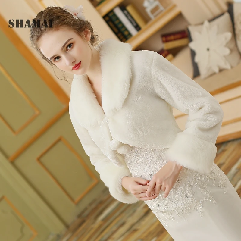 Customized women Winter Long Sleeve Cheap Bridal Jackets Warm Fur Boleros Wedding shrug stole faux fur bridal jacket