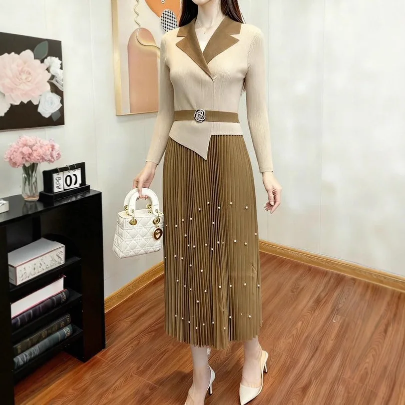 

Новое платье Miyake, осень-зима 2025 г., универсальное плиссированное свободное длинное платье с высокой талией и тонким цветом, женская одежда