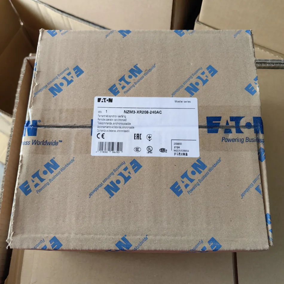 

Eaton Muller NZM3-XR208-240AC Molded Case Circuit Breaker Remote Electric Operating Mechanism, Electric Operator