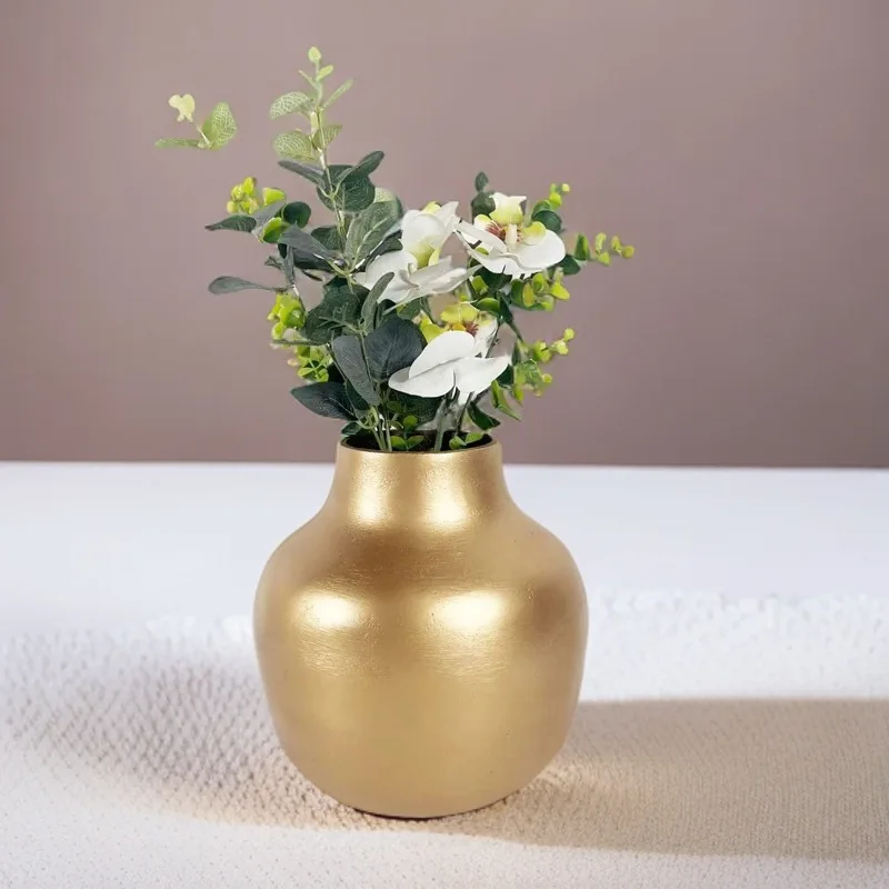 Nordic creative simple metal vase flower pot decoration, suitable forbedroomstudy livingroom, modern metal dining table ornament