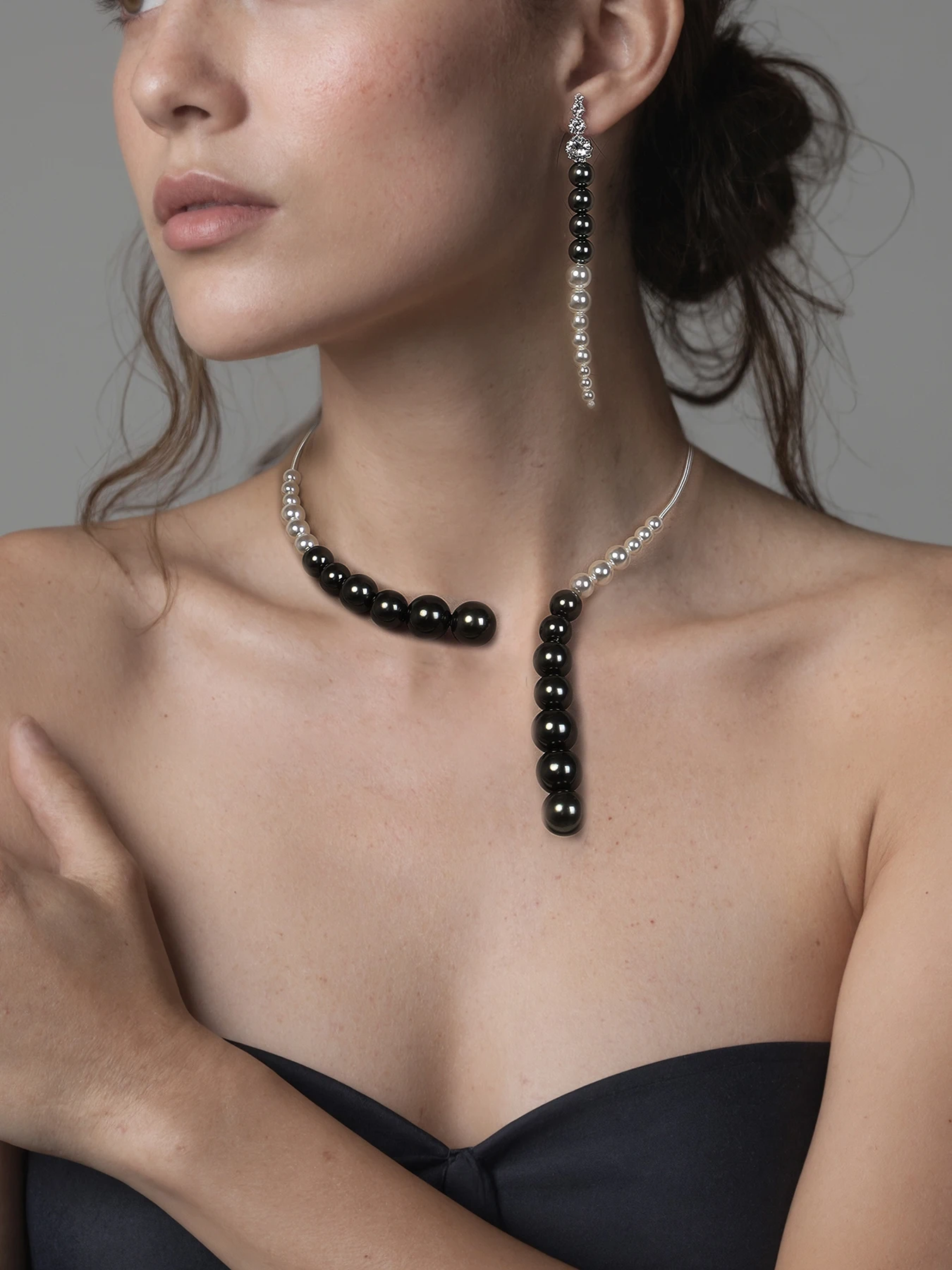 Black White Pearl Y Drop Choker Necklace Silver Wire Two Tone Graduated Pearl Collar Statement Women Jewelry