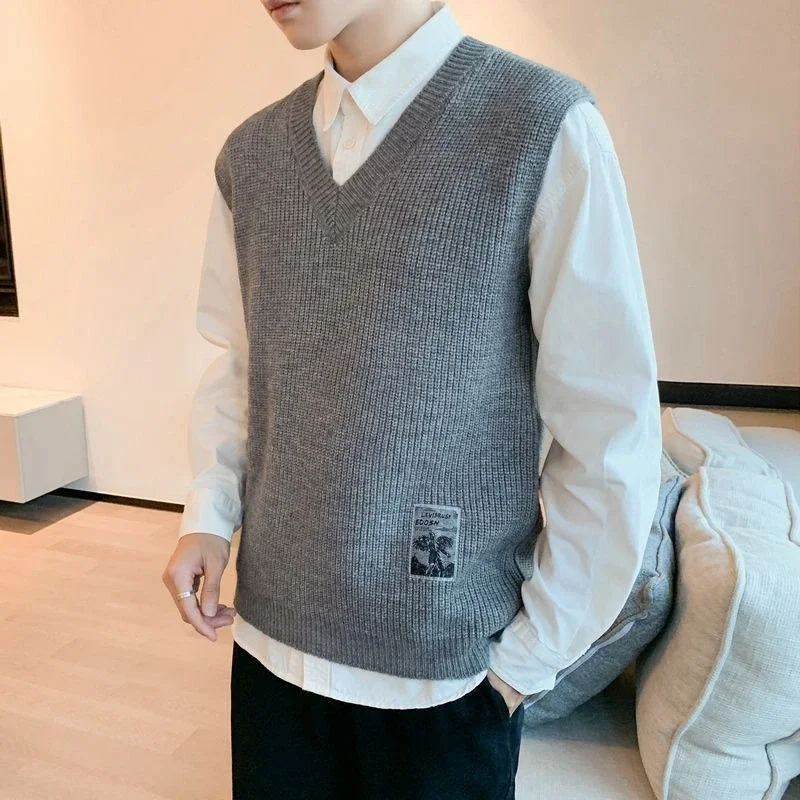 Men's Loose Hong Kong Style Trendy Ins Preppy Academy Style V Neck Woolen Sweater Vest Sleeveless Knitwear Outerwear Versatile