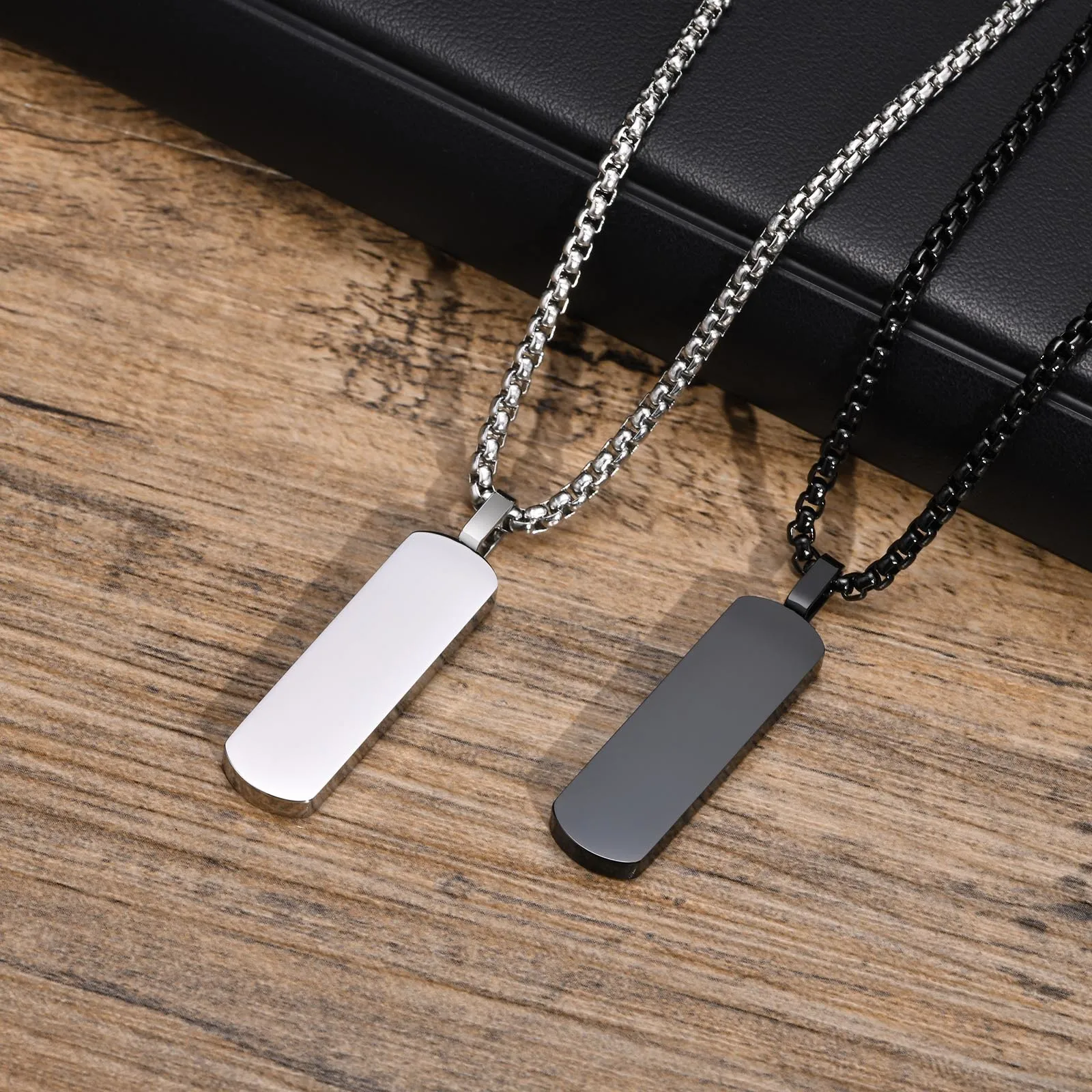 Vnox Simple Vertical Bar Necklace for Men, Anti Allergy Stainless Steel Geometric Rectangle Dog Tag Pendant Collar,Gifts for Him