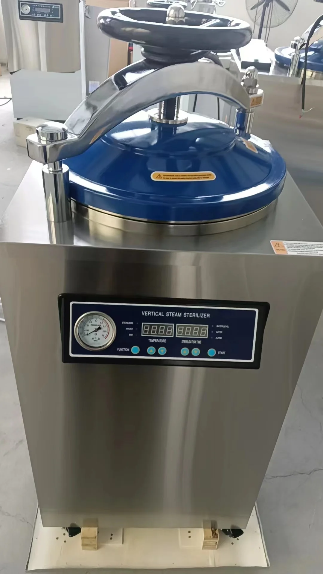 

Автоклав с цифровым дисплеем, автоматический 35 л, 50 л, 75 л, 100 л, маховики, вертикальный стерилизатор, вертикальный паровой стерилизатор высокого давления