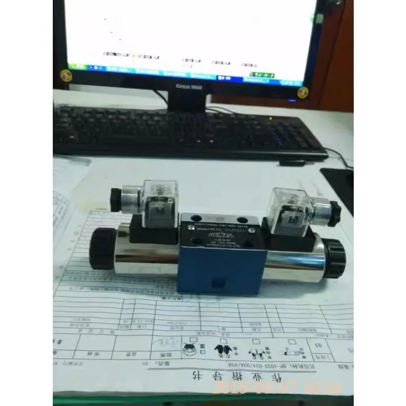 Hydraulic solenoid valve 4WE6E-6X/ED24