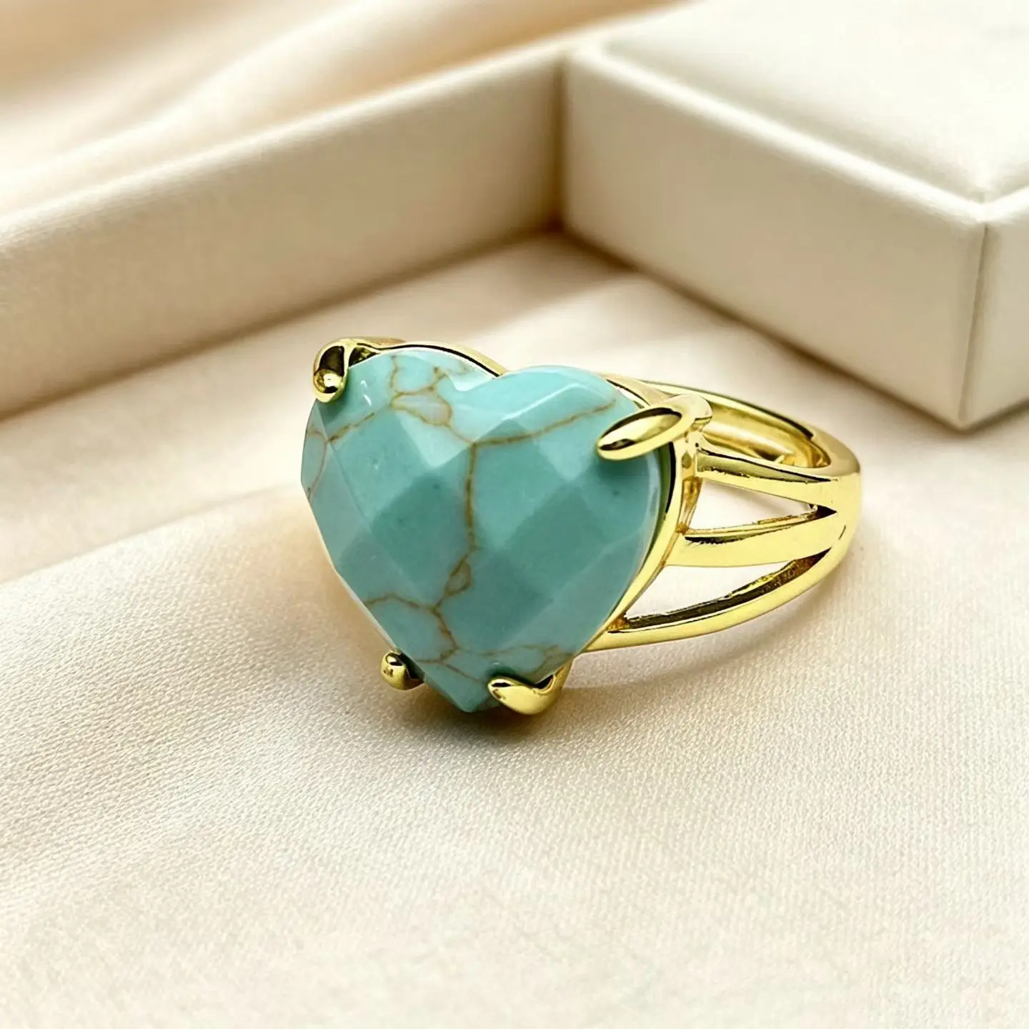 WT-R616 Trendy Romantic 18K Gold Plated Colorful Natural Gemstones Faceted Heart Shape Rings As Lady Anniversary Jewelry Present