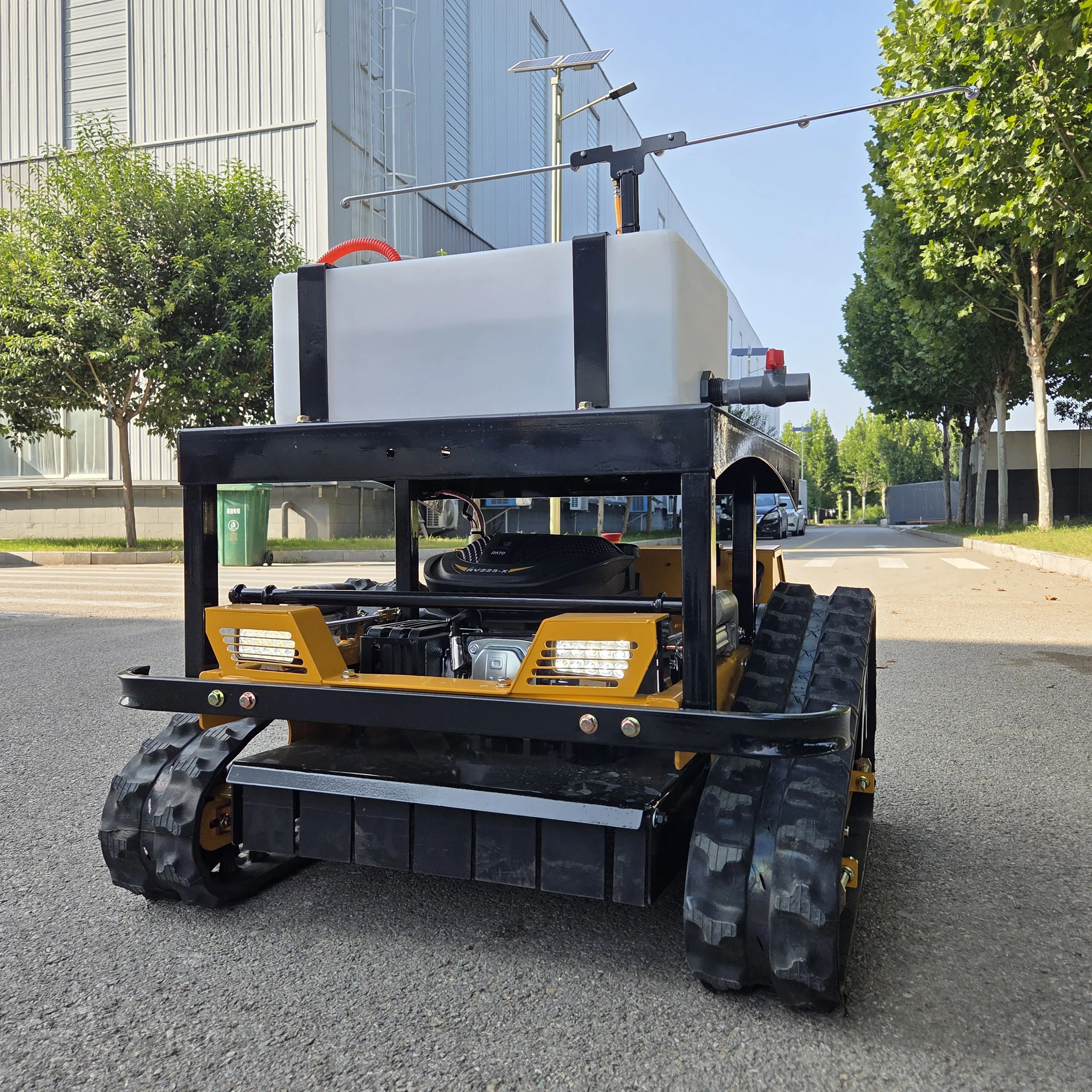 Intelligent Remote Control Spray Mower 2-in-1 30L-60L Water Tank Capacity Orchard Agriculture Sprayer Hot Selling