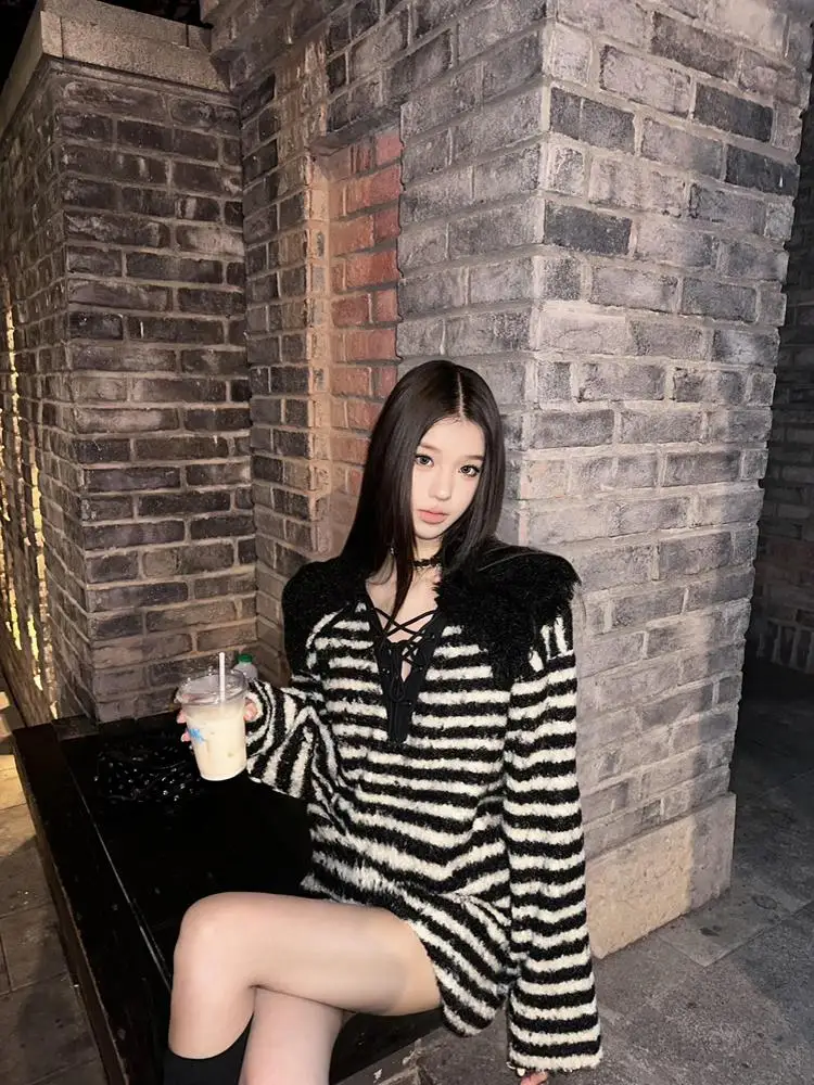 البلوزات لاعبا البلوفرات النسائية متماسكة الكروشيه فضفاضة غير النظامية الصلبة BF Y2K اجتماع الأعمال المهنية الحديثة بسيطة الرياضة