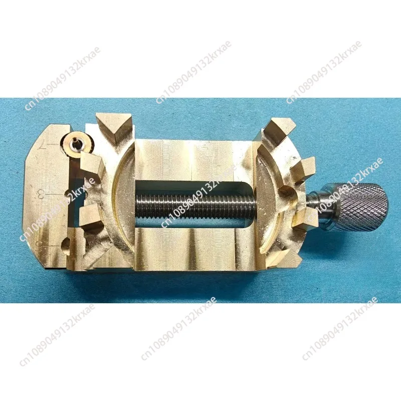Watchmaker Repair Tools Pure Brass Bench Vise Clamps Crowns Straps Clamps Watch Movements and Backs Can Be Used in Bench Drills