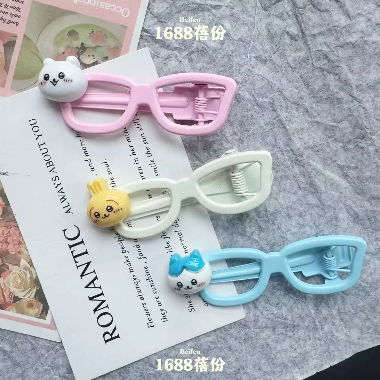 

New Cute Cartoon Chiikawa Glasses Hair Clip Creative Fun Versatile Student bangs Edge Clip Sweet Girl Hair Accessories