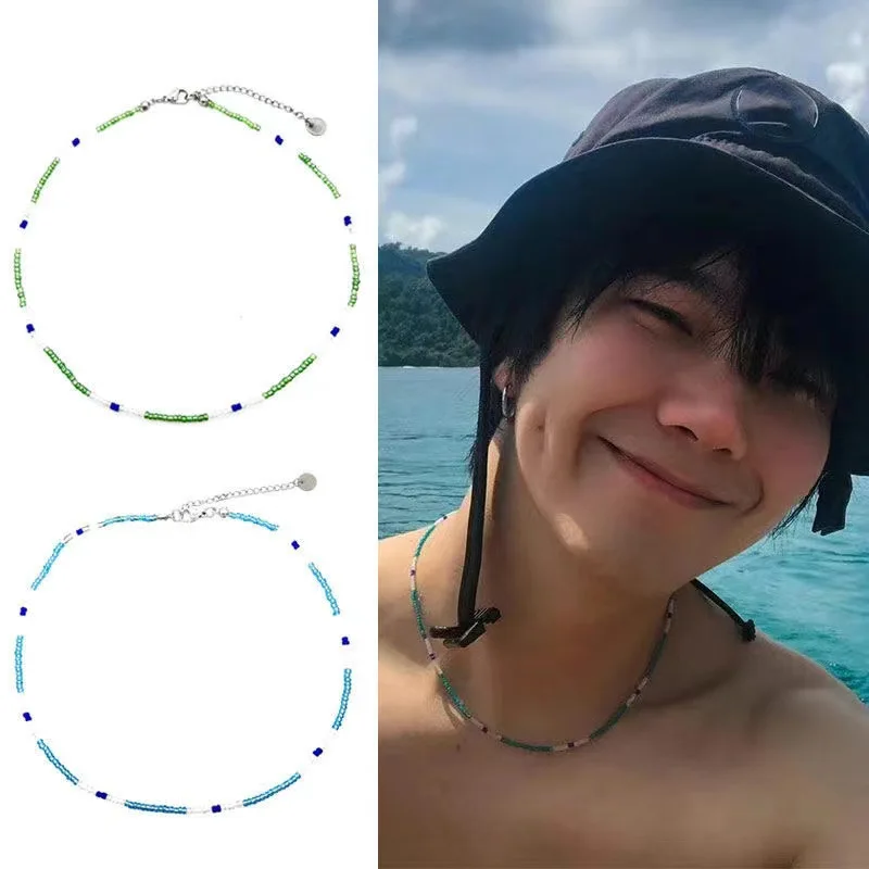 Gangster young master falls in love with me with the same blue-green transparent white purple glass bead splicing necklace