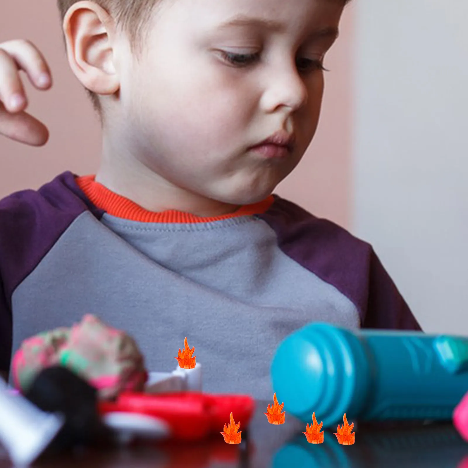 

Набор из 5 мини-аксессуаров с эффектом пламени и льда для фигурок, для создания динамичных сцен, развивающий конструктор, яркие цвета, простое использование