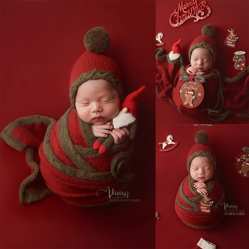 

Newborn Photography Props Christmas Theme Set Knitted Wrap Hat Blanket Santa Clause Doll Decors Accessories for Photoshoot