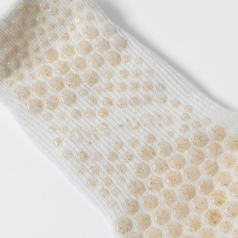 

Пара профессиональных эластичных противоскользящих носков для йоги с пятью пальцами, с перекрестными ремешками, полуоткрытые, с раздельными пальцами