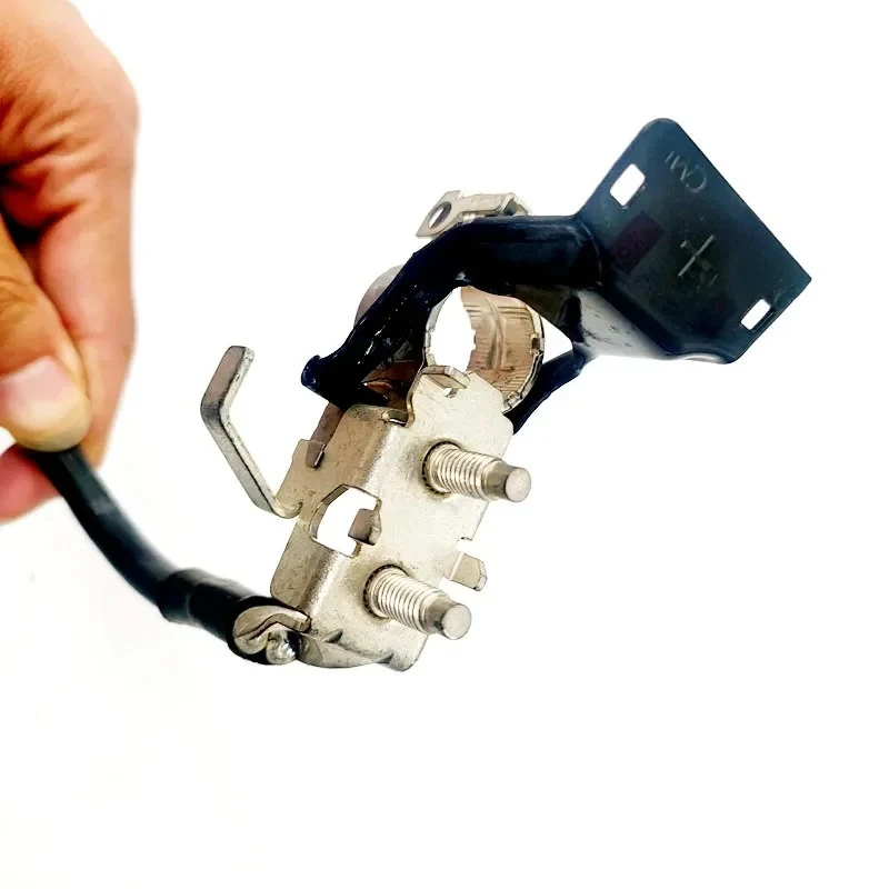 

Fit for Peugeot 508 for Citroen C4L DS5 battery manager wire and cable pile head Power management module BPGA power module