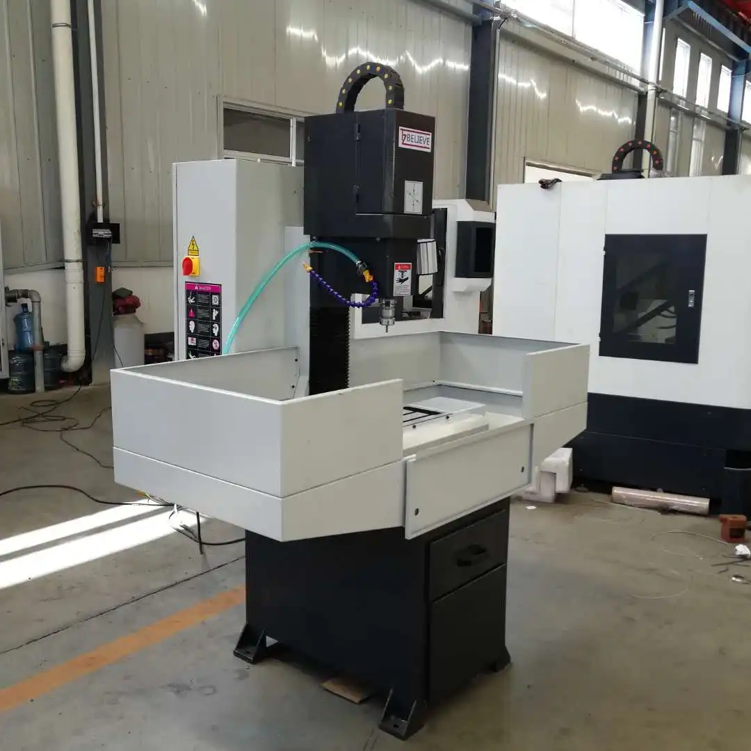 ماكينة تفريز XK7120 CNC, تحكم MACH3