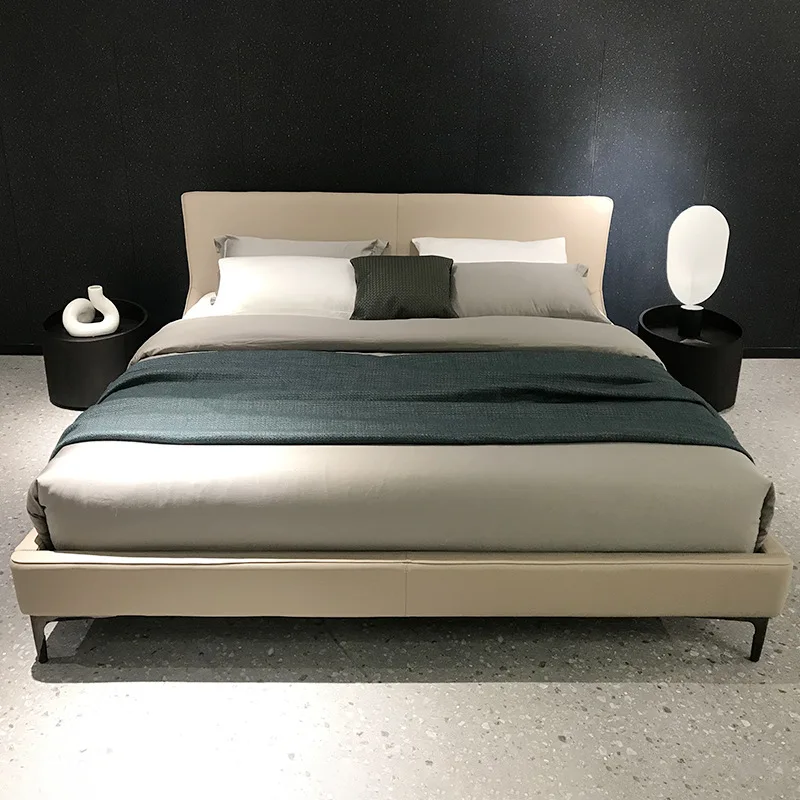 

Italian minimalist Napa first-layer cowhide bed master bedroom marriage bed tall modern 1.8 meters