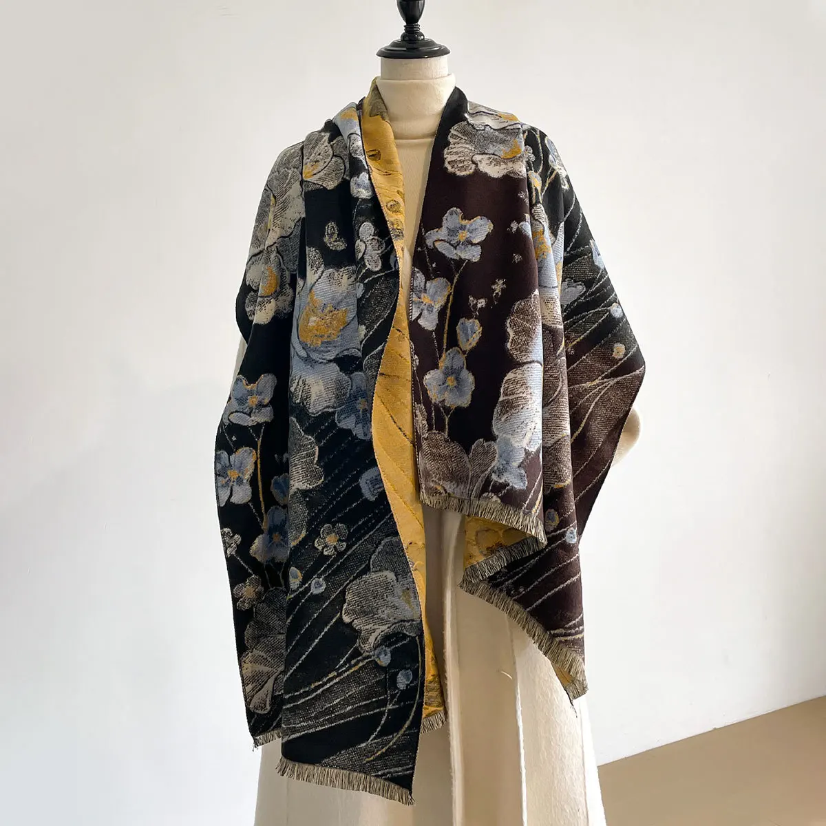 

Роскошный зимний теплый кашемировый шарф с цветочным принтом, женский теплый шарф из пашмины, пончо, шарфы, женская элегантная шаль Bufanda