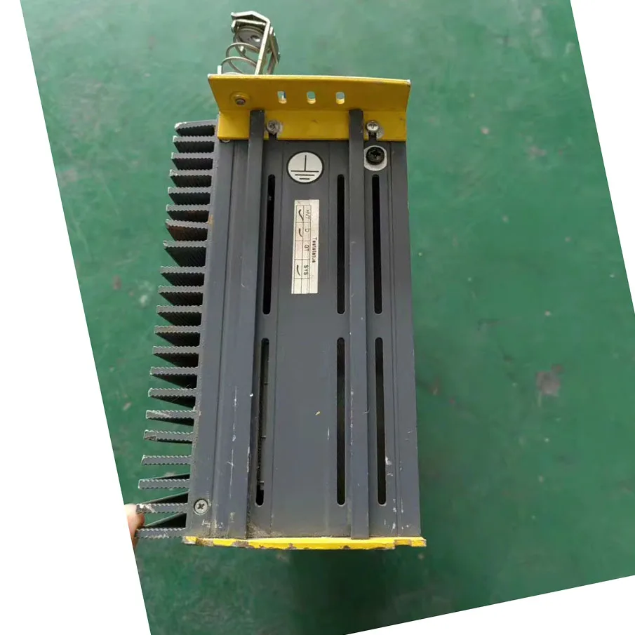 Servo Drive S038V4F10I10T10M00 Com garantia