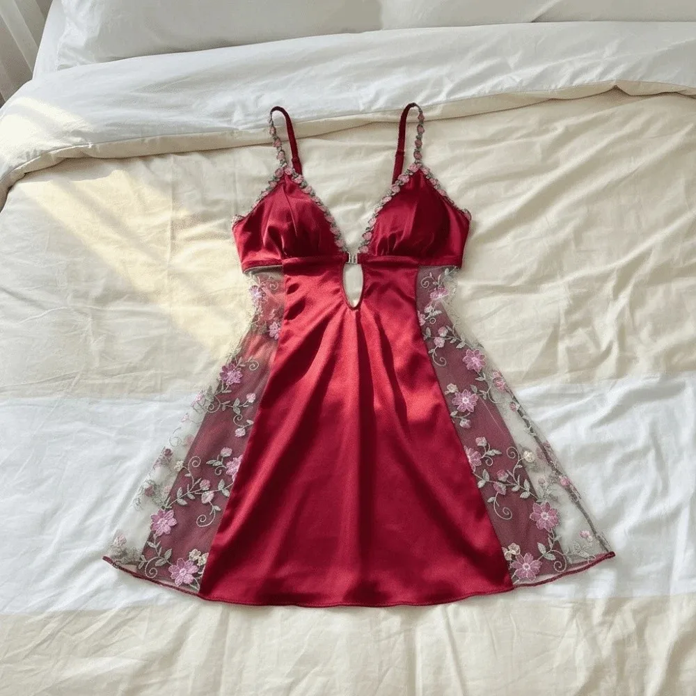 Thin Lace Women's Pajama Dress Flowers Mesh Transparent Ice Silk Suspender Nightdress Sleepwear Split Slim Sling Nightgown Home