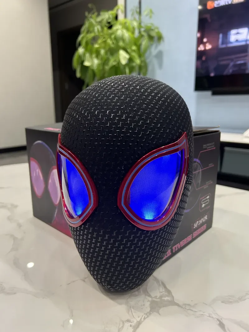 Anime Miles Spiderman Elektroniczna Maska Halloween Cosplay Nakrycie Głowy Ruchome Oczy Z Oświetleniem 1:1 Zdalnie Sterowana Maska Zabawka Prezent Dla Dorosłych — zdjęcie produktu 5