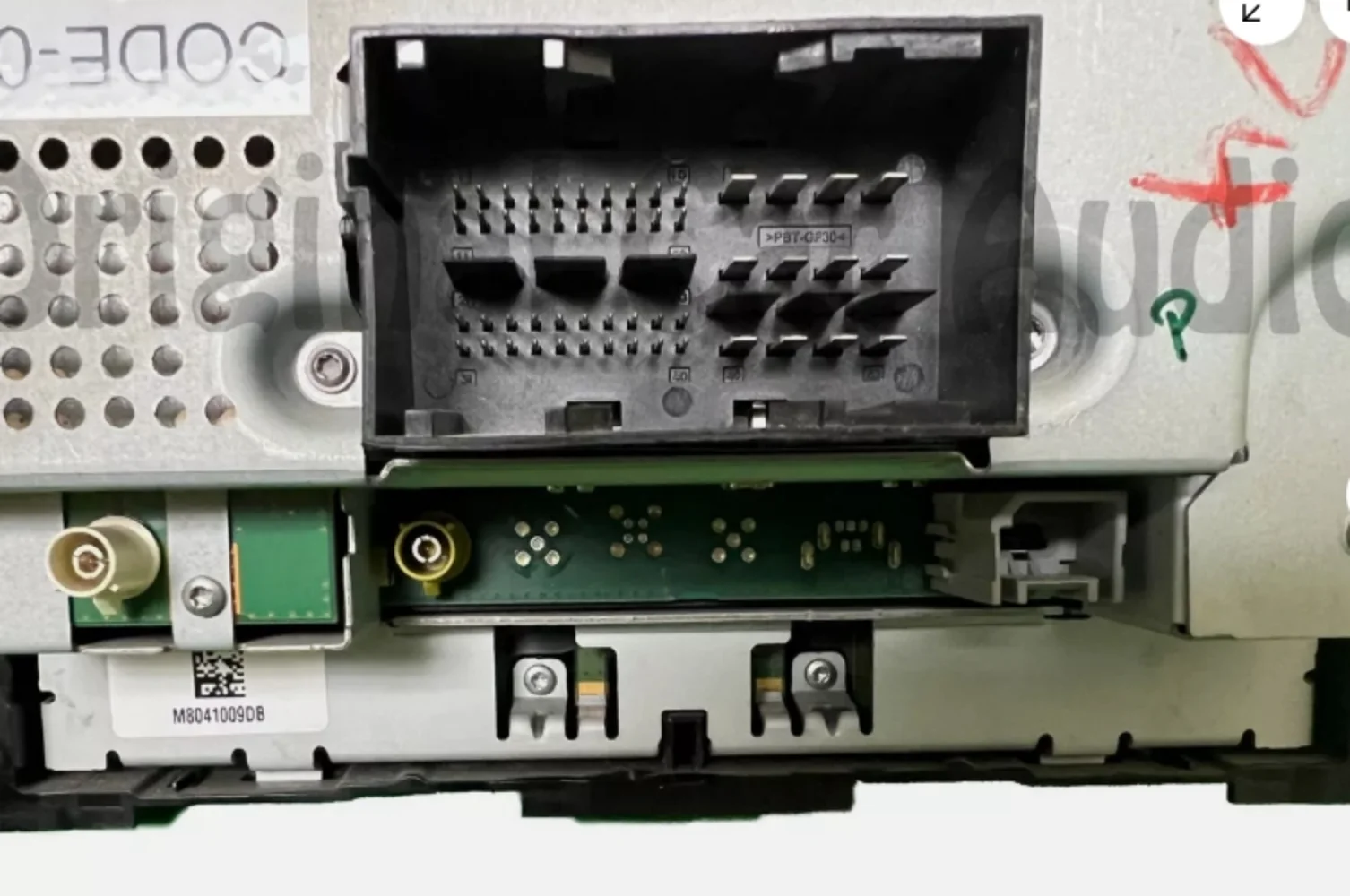 Джип-компас 2017-2020 OEM VP2 Uconnect 5.0 AM FM SAT Bluetooth Multi Media