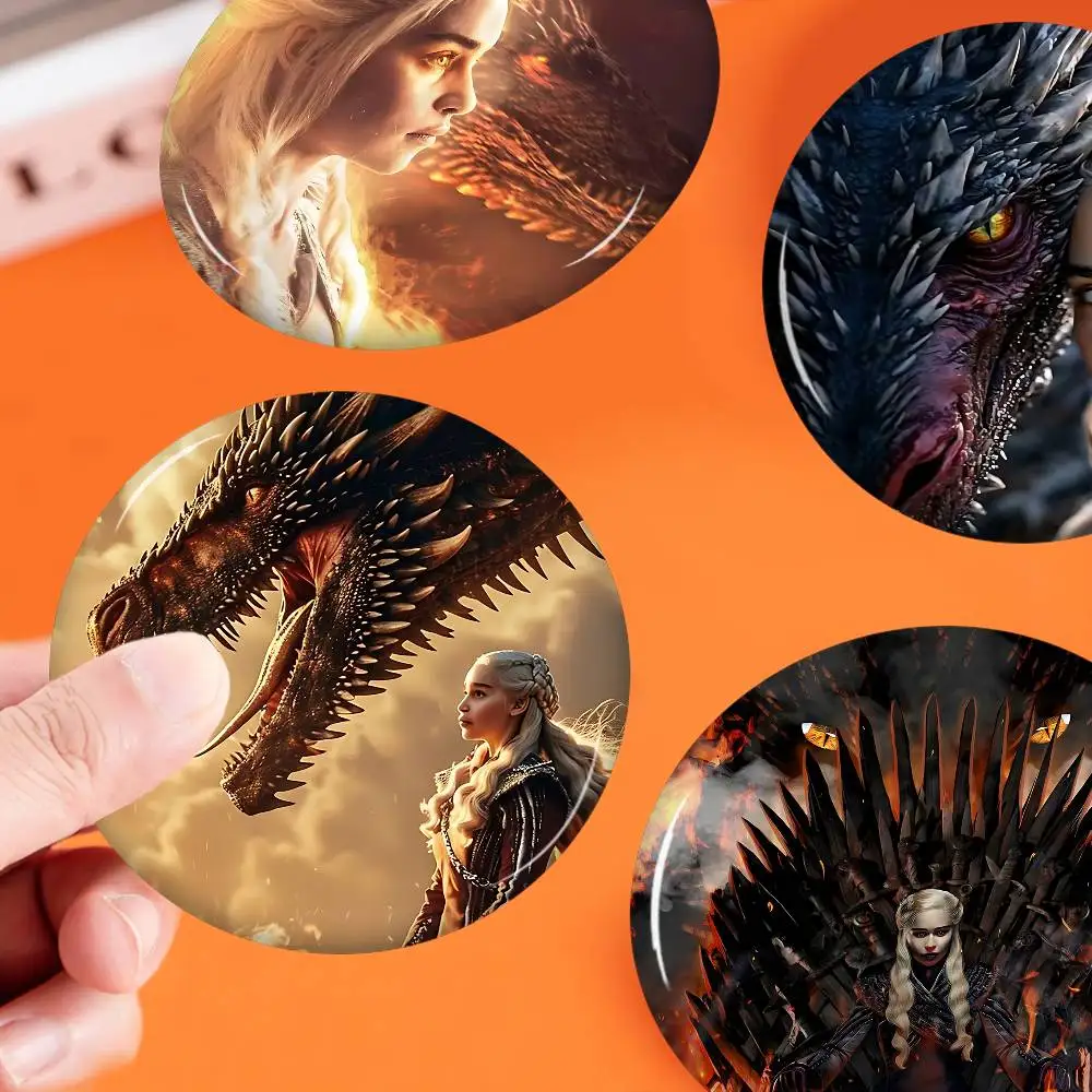 G-Game Of Thrones التنين الأم صفيح دبوس زر مخصص أنيمي دور المدرسة القديمة بروش الكرتون طوق شارة مجوهرات هدية المشجعين